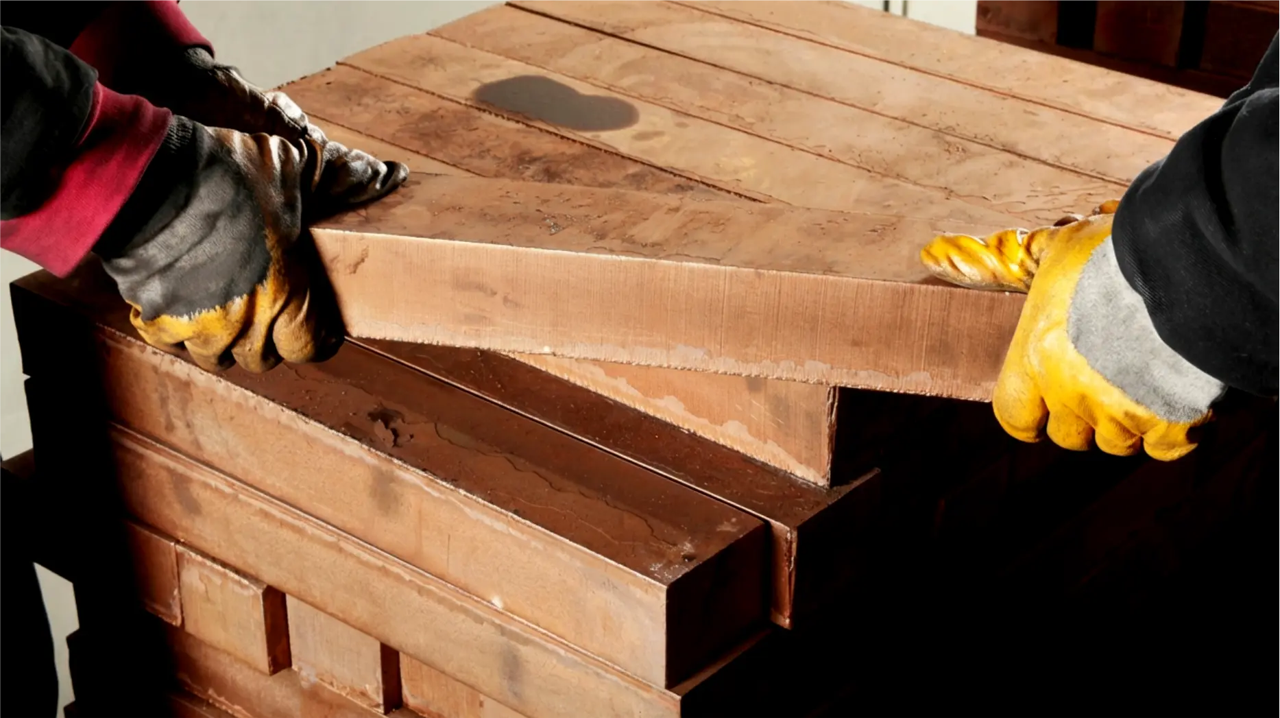 Metal Bars in Modern Industry: Strength, Durability, and Performance.